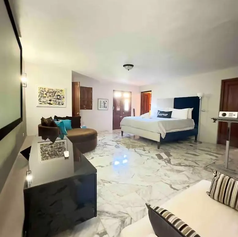 Historic Retreat With Rooftop In Old San Juan Puerto Rico